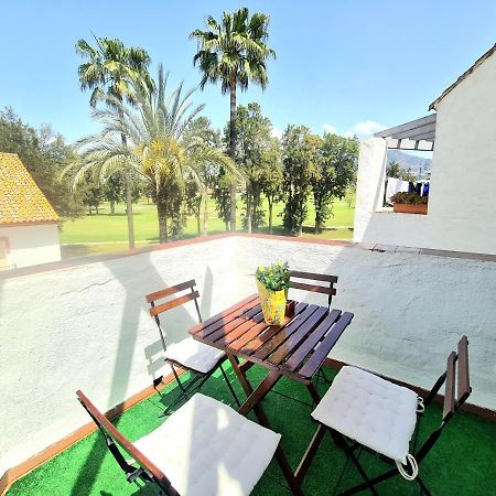フエンヒロラApartamento Con Vistas Al Campo De Golf Y Piscinaアパートメント エクステリア 写真